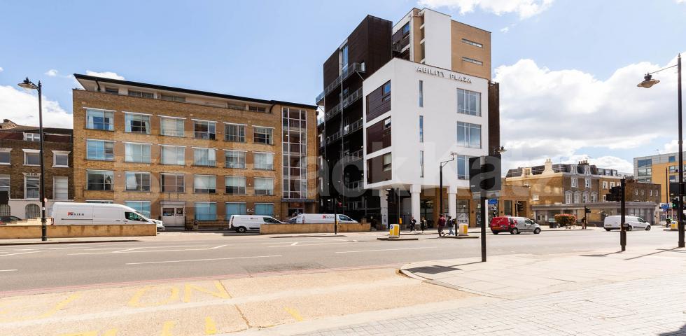 			2 Bedroom, 1 bath, 1 reception Apartment			 ABILITY PLAZA-KINGSLAND ROAD, DALSTON/HAGGERSTON